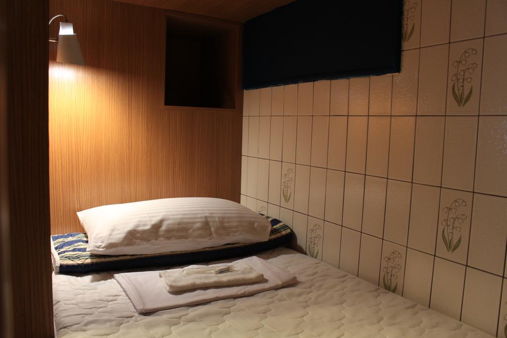 Hsin Hsin Hotel Миаоли Екстериор снимка
