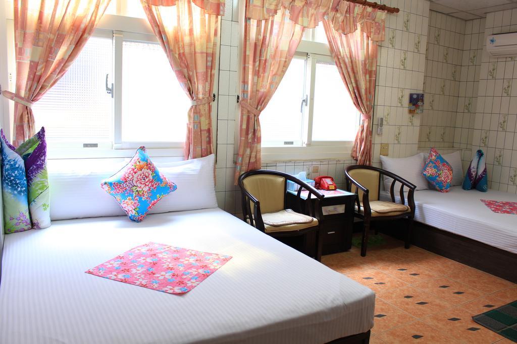 Hsin Hsin Hotel Миаоли Екстериор снимка