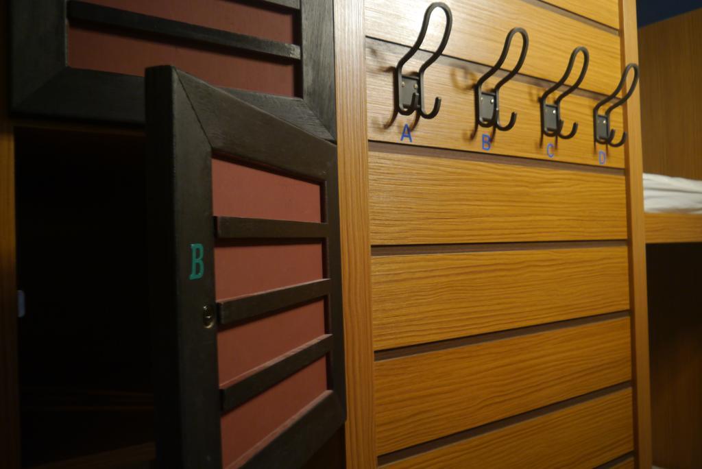 Hsin Hsin Hotel Миаоли Екстериор снимка